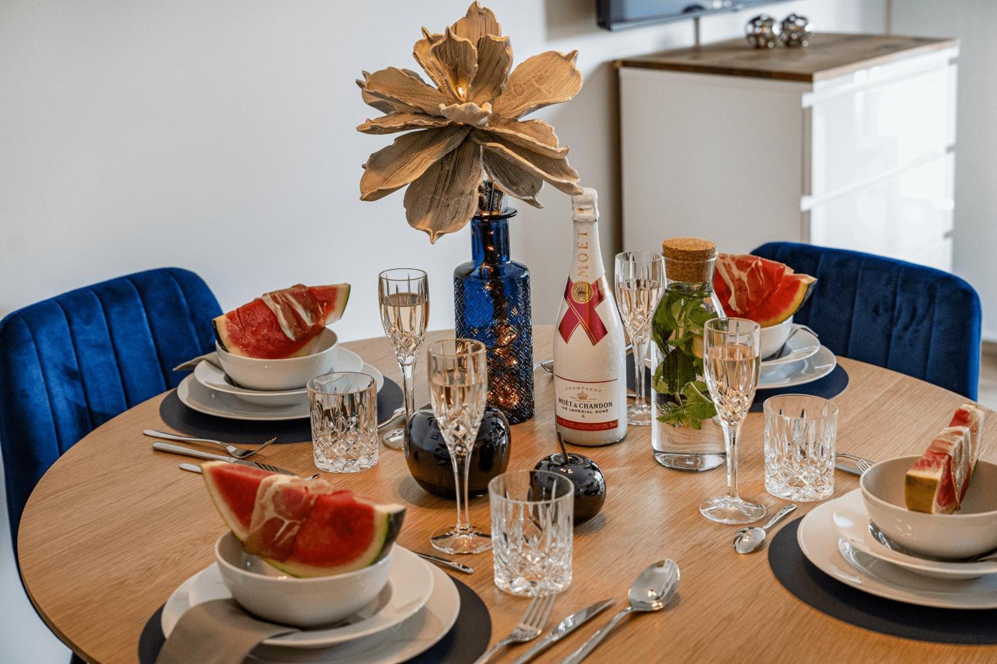 Excellence Deluxe Suite Mit Balkon & Stadtblick - Zentral An Der Messe Essen Eksteriør bilde